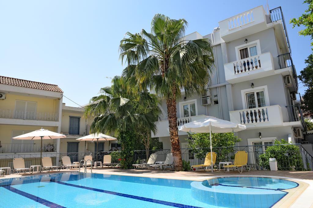 טולון Skalidis Apartments מראה חיצוני תמונה